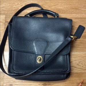 Vintage Coach Navy Blue Crossbody Bag and Gold Metallic Hardware